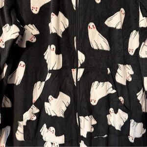 torrid Black Ghost Print Plush Zip-Up Pajama Onsie size 5/6